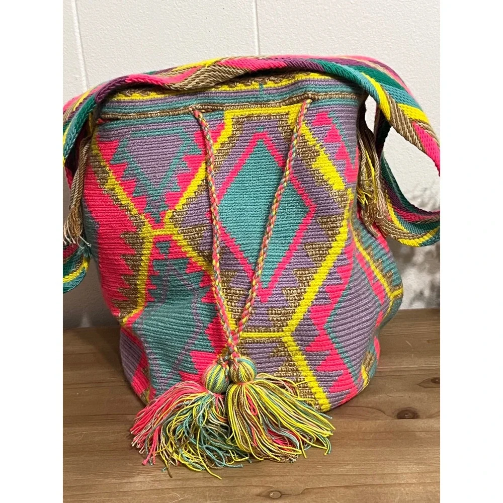 Handmade‎ Woven Crochet Bag Multi Color Diamond Pattern Tassels Shoulder Bag